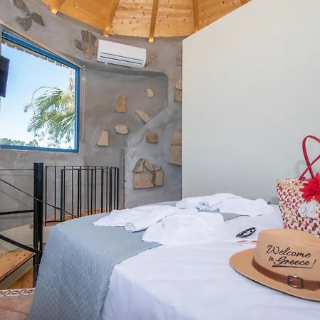 Appartement Ilision Aqua Tower - With Private Heart Pool Argassi