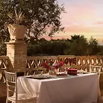 Ilision Stone Tower - Private Heart-shaped Pool