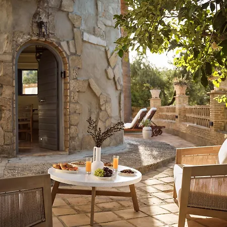 Appartement Ilision Stone Tower - Private Heart-shaped Pool Argassi